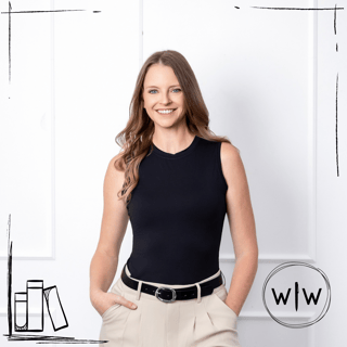 296 Chelsea Curto | From Flight Attendant to Bestselling Romance Author