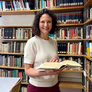 Jura und Wissenschaft mit Nina Schrott
