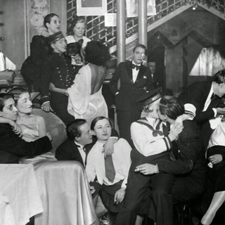 S01E06 - VICE PATROL: The Policing of Queer Nightlife & Gay Activism in 20th Century America