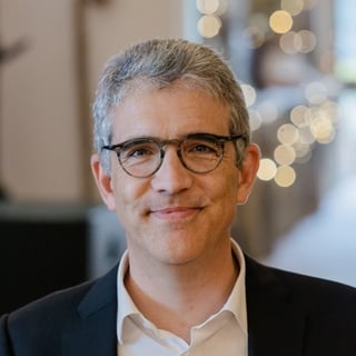 Luis Tribuna