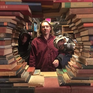 Guest: Screenwriter and Author Eric Miller