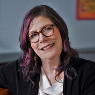 S2/E8 - Lisa Scheinkopppf - Praising Ghosts: Constraints We Don't Know We've Accepted