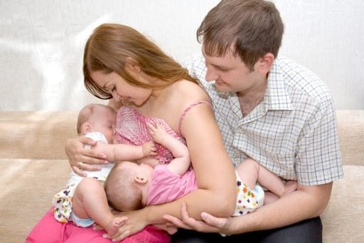 Breastfeeding Twins Away from Home