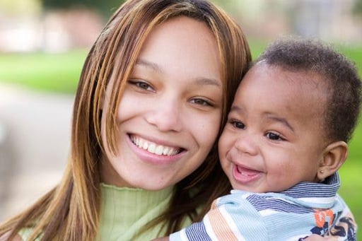 Encouraging Teen Moms to Breastfeed