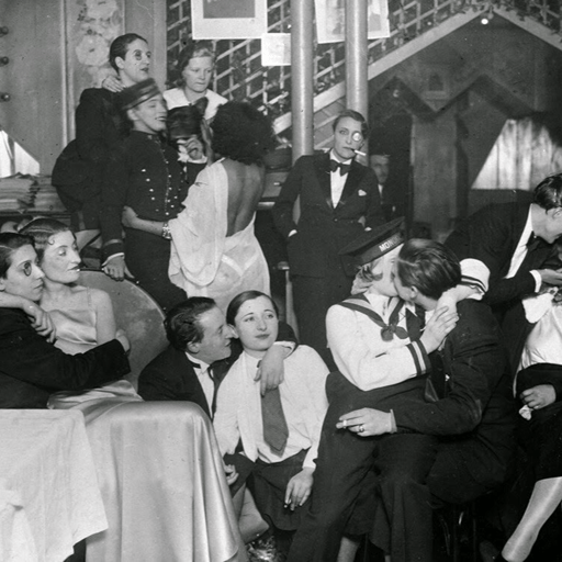 S01E06 - VICE PATROL: The Policing of Queer Nightlife & Gay Activism in 20th Century America