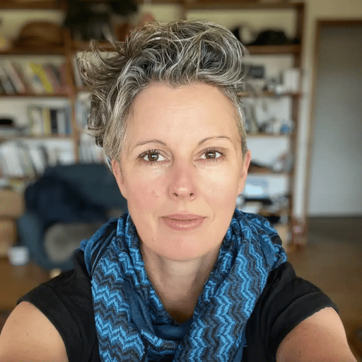 On Slowing Down & Looking Up with Kirsten Bradley 