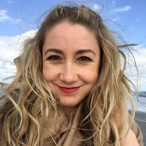Styling Opportunity: Marisa Engler's Journey from Manhattanville to Celebrity Fashion