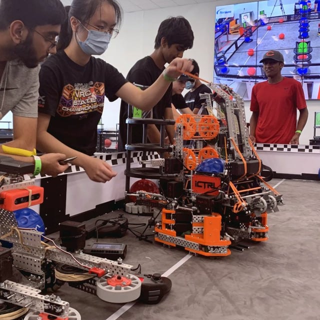Robotics Competitions after 2021, with Dan Mantz image