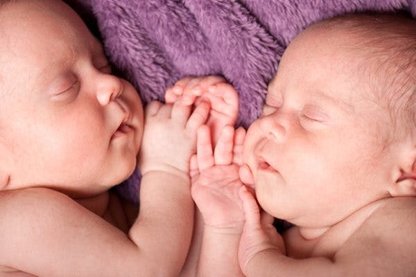 Where Should My Twins Sleep? image