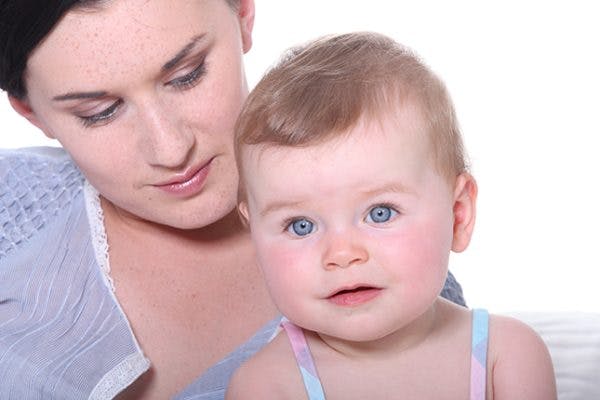 Moms Who Can't Breastfeed: When Do You Stop Trying? image