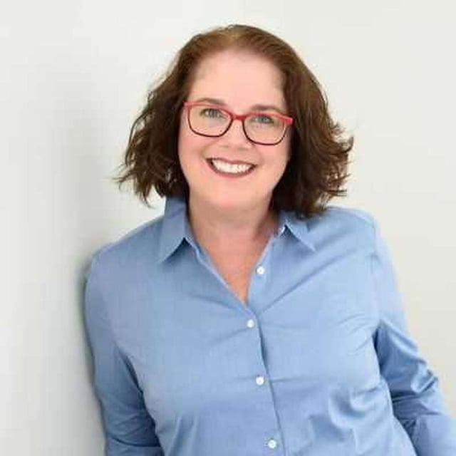 Steamy Transformations: Christina Braver's Journey from Therapist to Romance Author image