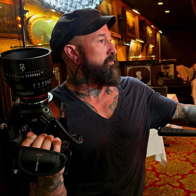 Bi for Bi with Wade Shephard image