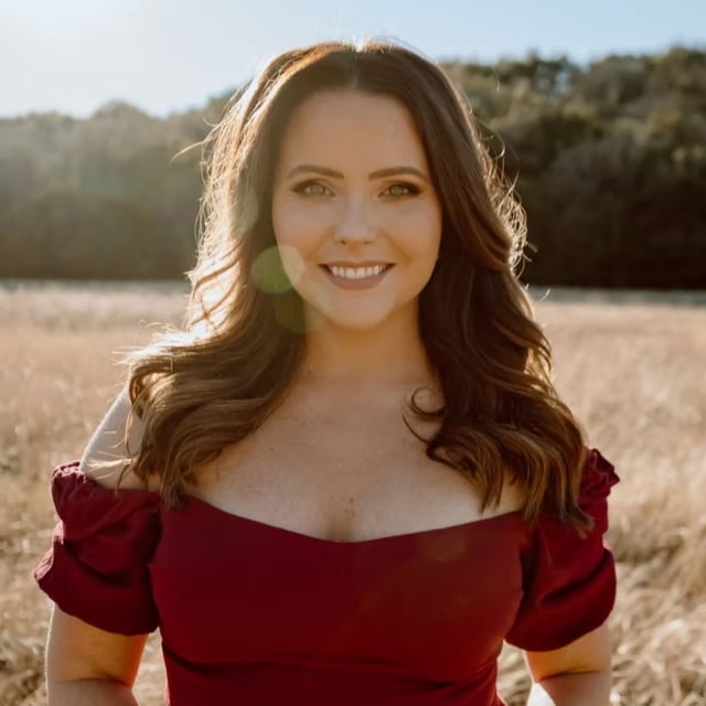 Unmasking the Layers: Eating Disorders, Sexual Shame & the Journey to Self-Healing with Leslie Draffin image