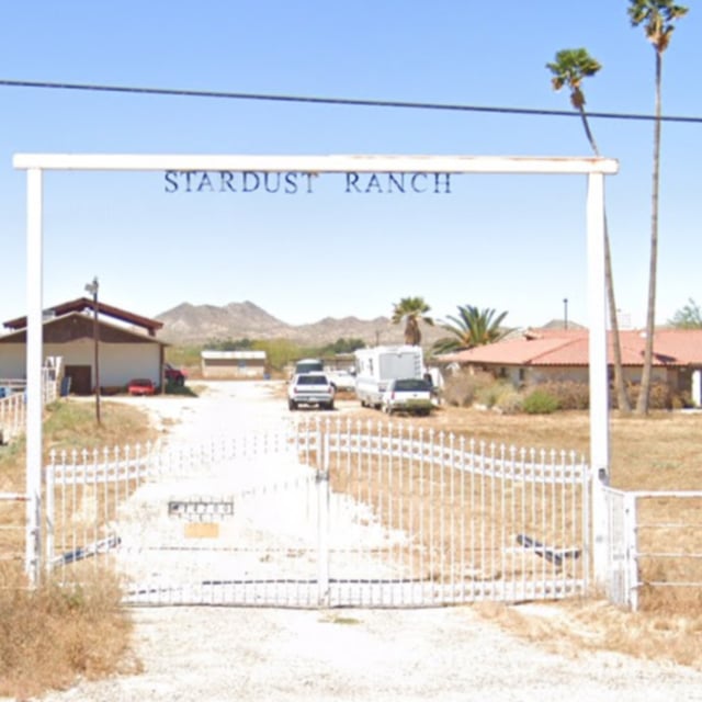 Ep 8 - Interview with John Edmonds, owner of the Stardust Ranch image