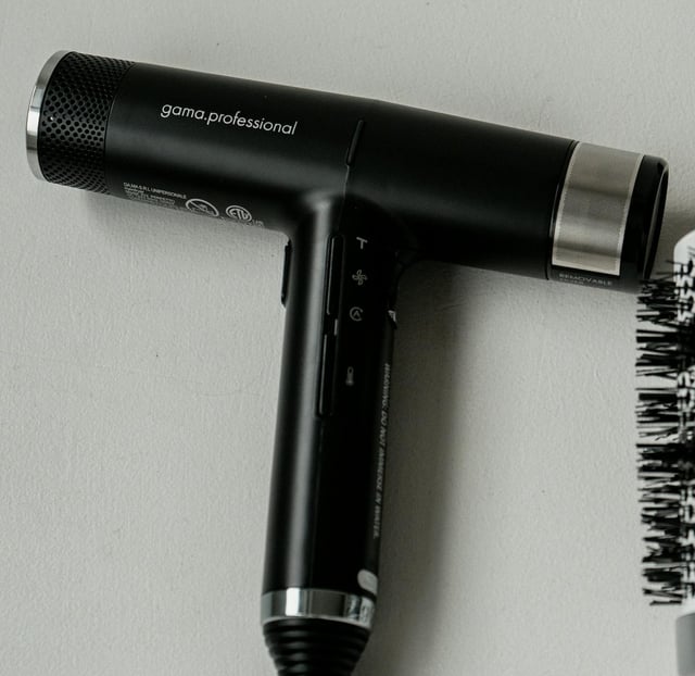 Calming Low Speed Hair Dryer: 8-Hour Soothing Airflow Sounds for Relaxation, Studying & Sleep image