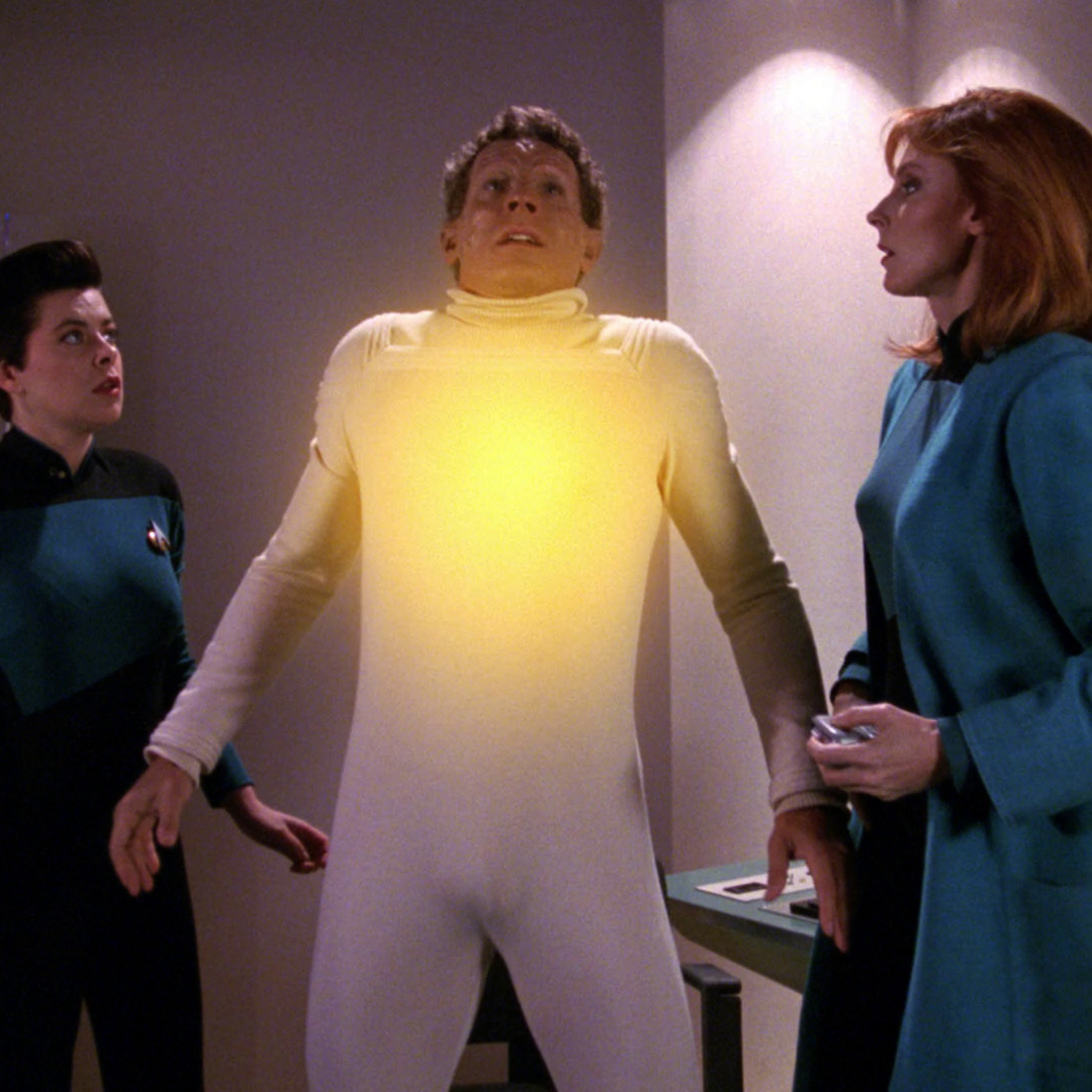 Starfleet Boy - A Star Trek Podcast