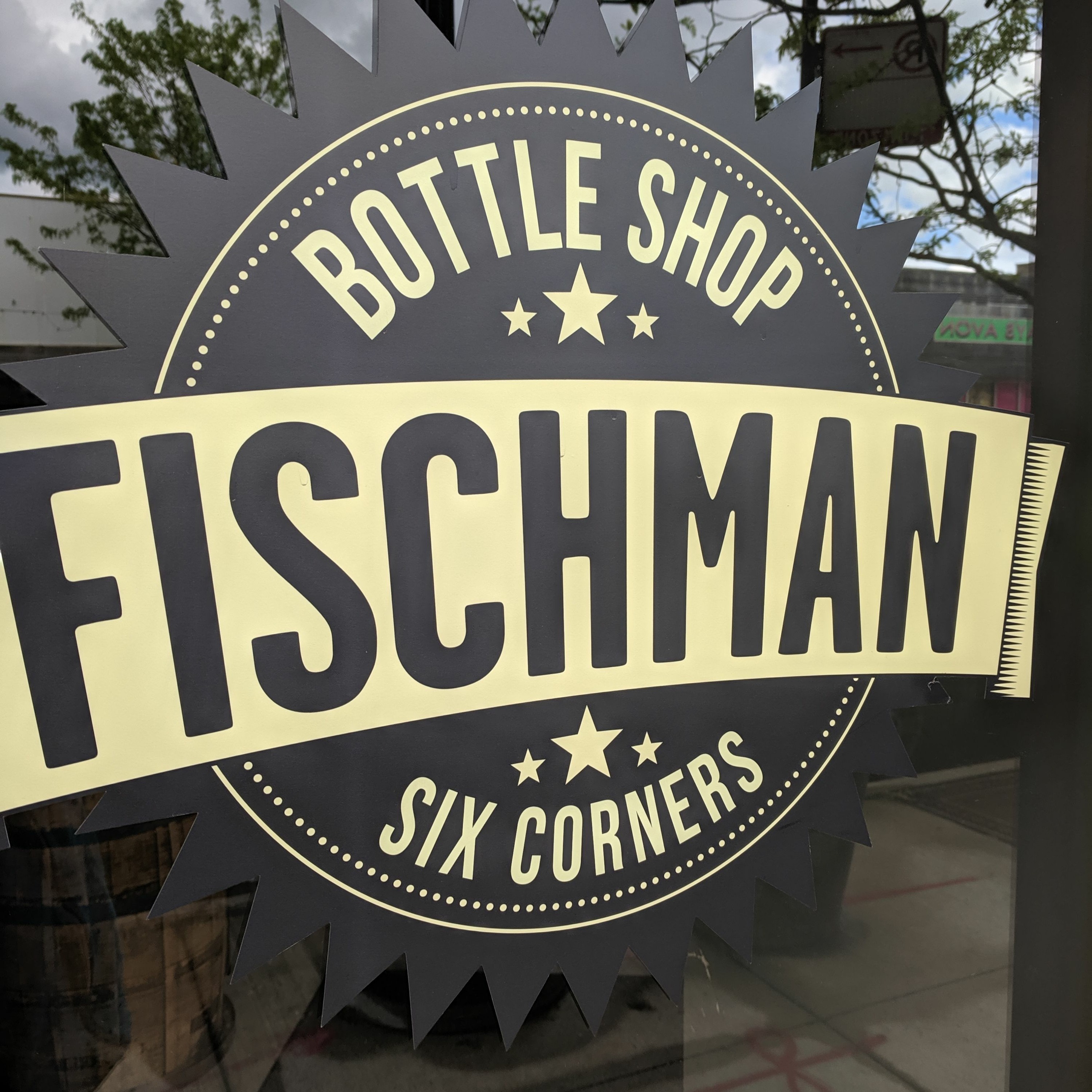 Episode 9 - Fischman Public House & Bottle Shop (Part 1)(feat. Gus & Shanna)