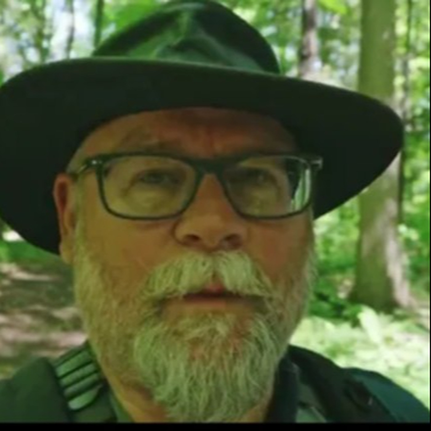 S2 E21 Dennis Ryckman - Bigfoot Enthusiast and Video Documenter episode artwork