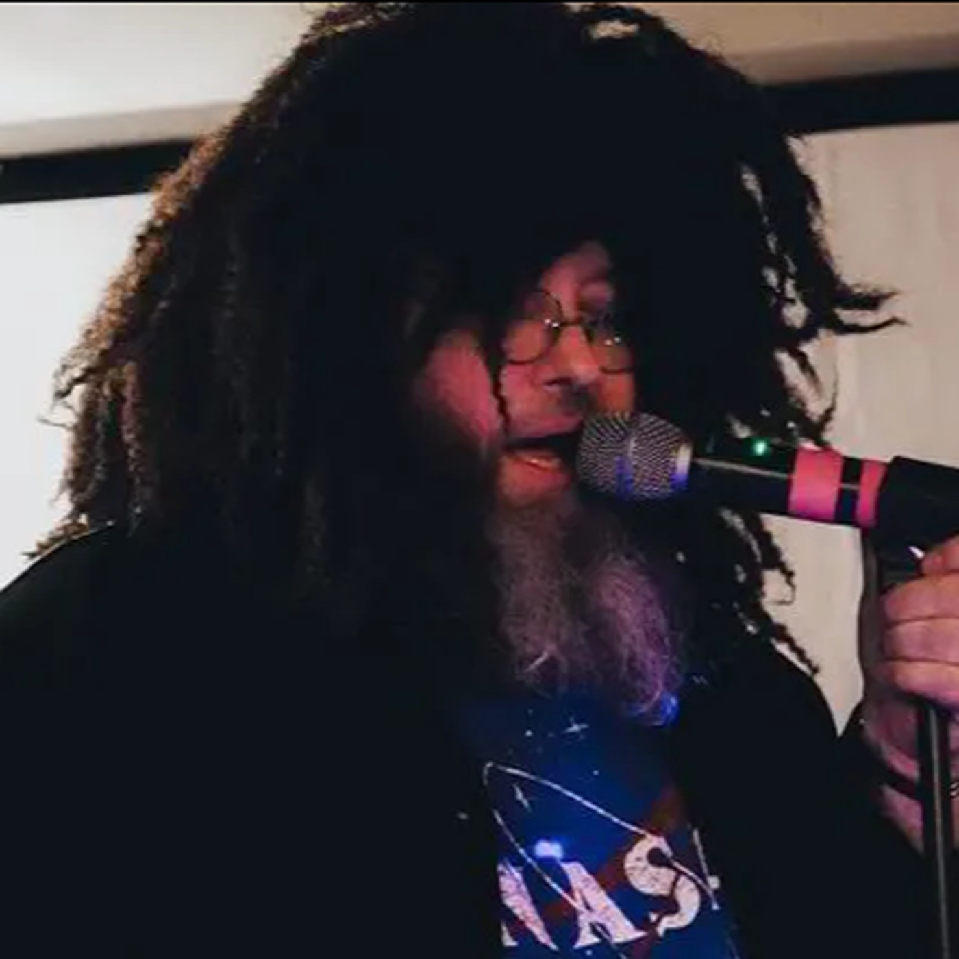 Sullivan Street : A Counting Crows Podcast