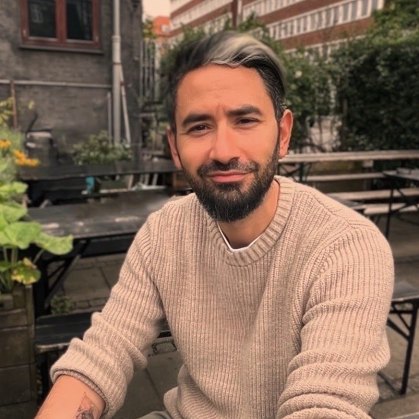 From Santo Domingo to Startups: Aldo Chavez on Finding Purpose Across Continents episode artwork